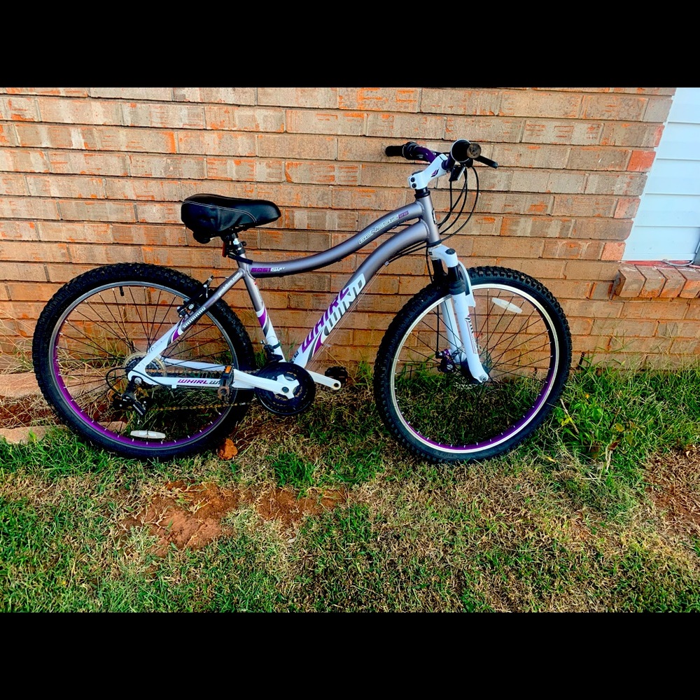 Women’s Mountain Bike